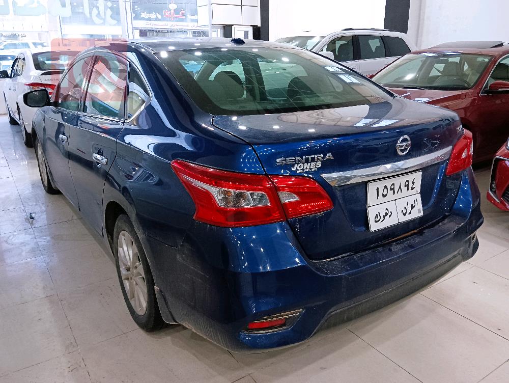 Nissan Sentra